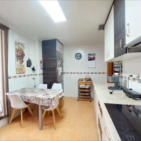 Foto ba011912-a484-4d96-9fe4-f134c841d414. Appartamento con riscaldamento parcheggio in San Blas Alicante