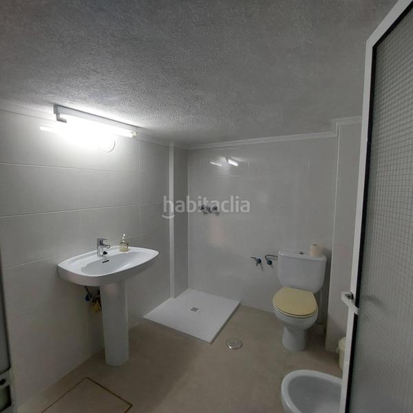 Foto 472fb357-ec1d-4f2e-ac70-ff855af41058. Édifice dans calle ceuta 40 dans San Blas Alicante