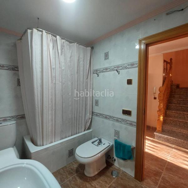 Foto 8587af18-edd6-46b8-8538-971131636348. Édifice dans calle ceuta 40 dans San Blas Alicante