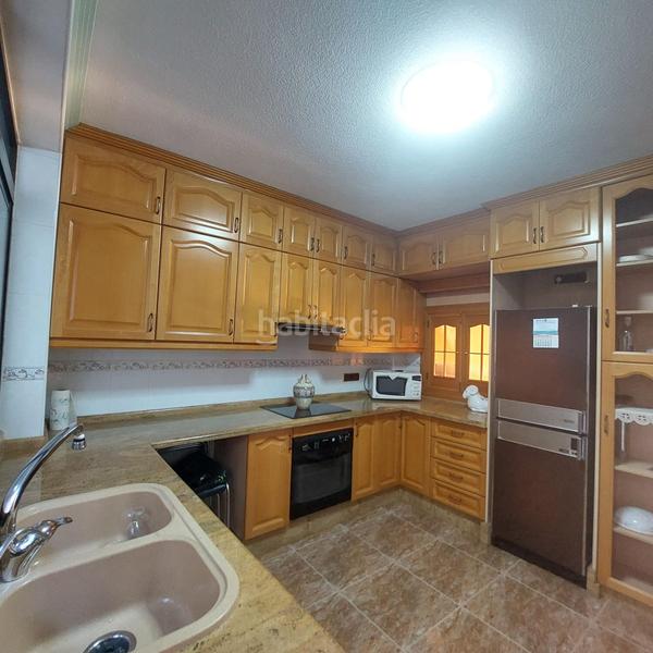 Foto e60d02da-94a6-400b-a5df-ac9ebc3246ee. Édifice dans calle ceuta 40 dans San Blas Alicante