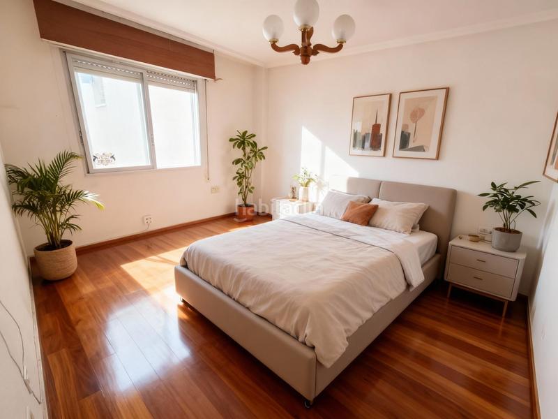 Foto e5a578b0-8cea-4073-89fd-64d0ae574786. Flat with parking in Ensanche-Diputación Alicante