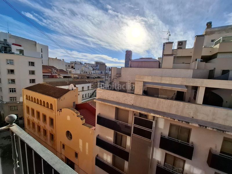 Foto 1f31e993-5298-40ee-a0b5-5c173292bcca. Pis a Barrio del Centro Alicante