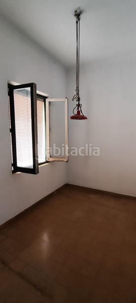 Foto ab21a8da-17a9-4c9a-a0df-78ad516fb8ad. Pis a Barrio del Centro Alicante
