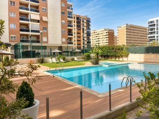 Àtic a Calle hermano felicísimo ruiz 13. Exclusivo ático duplex con 3 terrazas en el pau 1