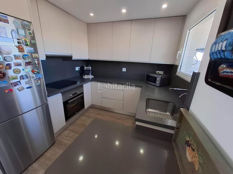 Foto 428761a0-1561-4053-8484-15cab89e5b61. Apartament amb aparcament piscina a Playa Muchavista Campello (el)