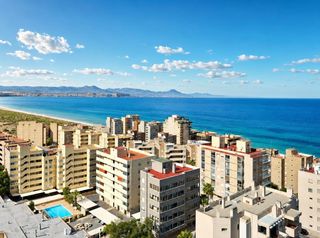 Piso  Avenida costa blanca 13. Apartamento con terraza y vistas panorámicas al mar en arenales