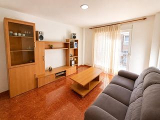 Rent Flat  Calle ab el hamet 5. Piso amueblado de 3 habitaciones con terraza y ascensor en abelh