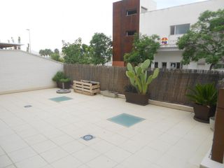 Location Maison jumelée à Guadalupe. Moderno duplex en guadalupe