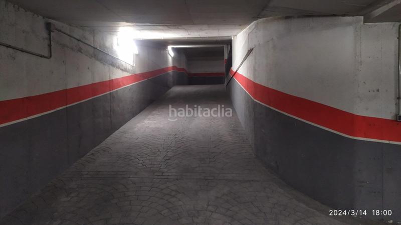 Foto e59eb0c0-21a6-41a4-baea-361eb17446ee. Parking voiture dans El Ranero Murcia