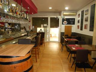 Pas-de-porte Local commercial à El Carmen. Se traspasa y alquila bar en b. carmen