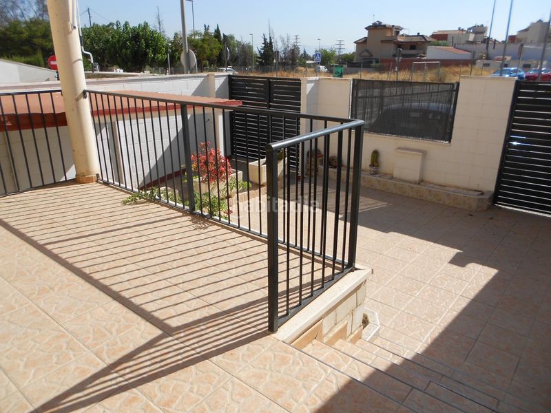 Foto 148153be-e4b0-4cdb-afd7-d0b49bd4645e. Casa aparellada amb calefacció aparcament a El Palmar Murcia