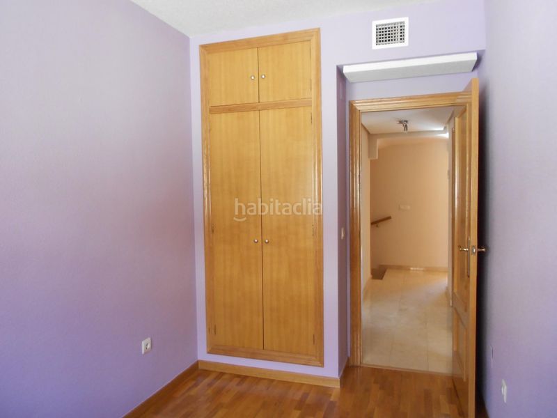 Foto 40f6e943-13b3-4993-b6b7-454d15bc45e7. Casa aparellada amb calefacció aparcament a El Palmar Murcia