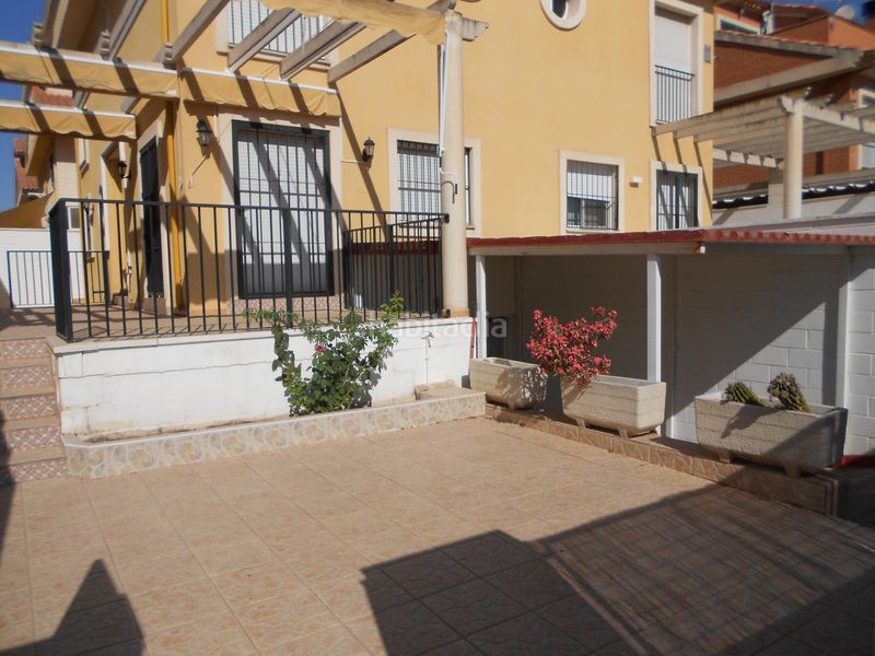 Foto 5639b063-3cf0-4459-9847-809c3da8c859. Casa aparellada amb calefacció aparcament a El Palmar Murcia
