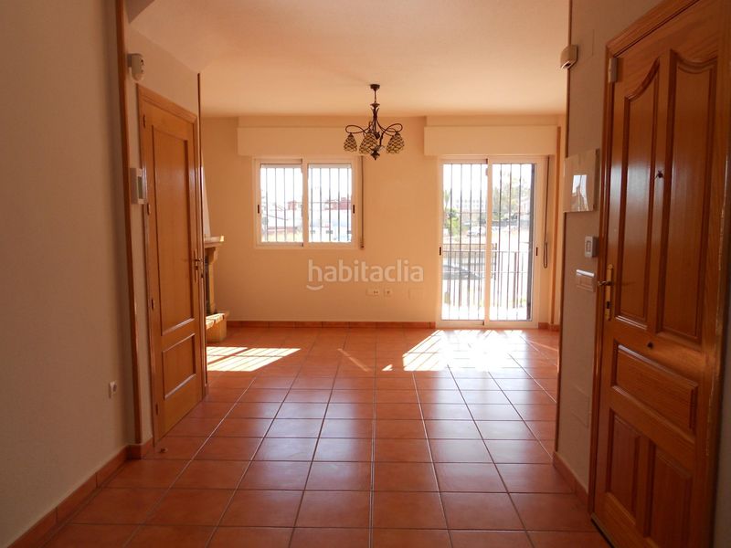 Foto dc534e5a-d197-4a5f-9dc9-e53e393eb531. Casa aparellada amb calefacció aparcament a El Palmar Murcia
