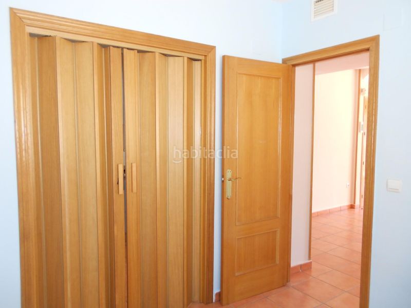 Foto e2500931-36e4-4d57-a930-c85ff1a9cdd0. Casa aparellada amb calefacció aparcament a El Palmar Murcia