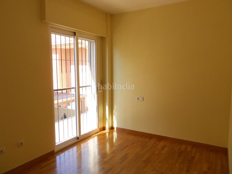 Foto f5eff4bb-3983-411f-a7d3-4d43e1fb6dd8. Casa aparellada amb calefacció aparcament a El Palmar Murcia
