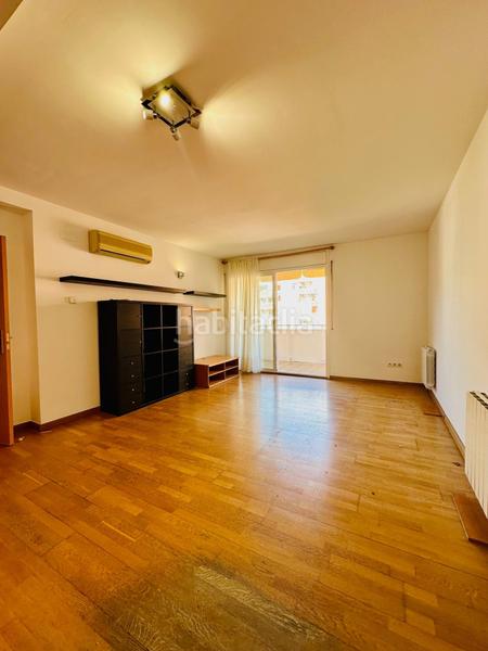 Foto 3af32286-68f1-452d-85e4-e23e5317a11e. Duplex avec parking dans Castell-Poble Vell Castelldefels