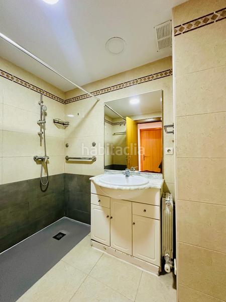 Foto 57467c0d-462f-41af-86aa-4f8a0d7eab2c. Duplex with parking in Castell-Poble Vell Castelldefels