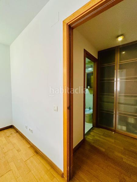 Foto b54b0606-d553-4f29-9a9f-58746d944317. Duplex avec parking dans Castell-Poble Vell Castelldefels