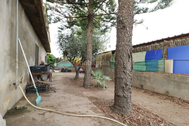 Foto 7df84438-a08a-4686-ae13-541331e0dd0e. Masia amb aparcament a Vinyets-Molí Vell Sant Boi de Llobregat