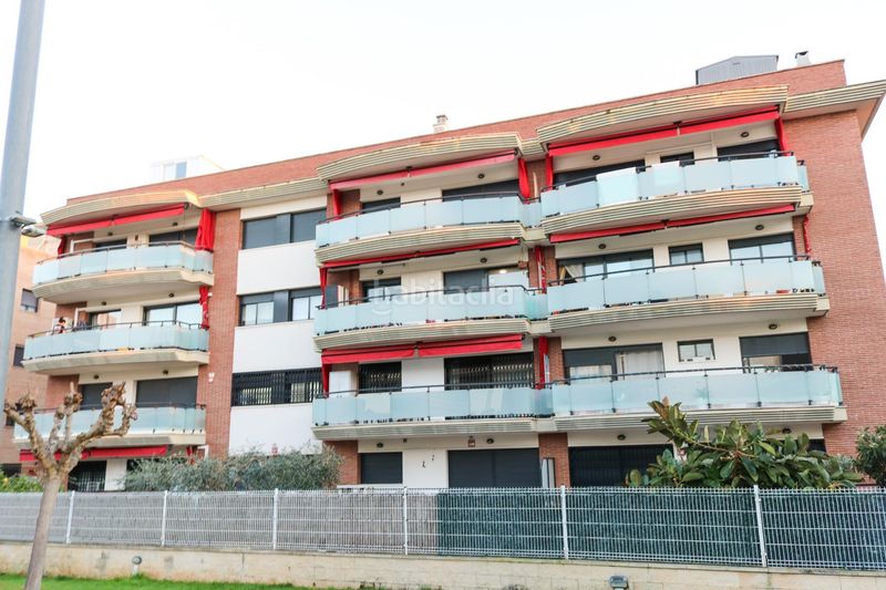 Foto cf31adb0-8436-4270-8c32-7dd206e92f1e. Pis amb calefacció aparcament piscina a prat de Cunit Cunit