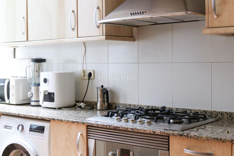 Foto 11c08a0c-ca82-41c3-ac58-d4f5529ffd89. Àtic a La Roureda Viladecans