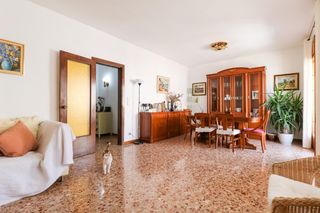 Àtic  Carrer garrofer. El tamaño si que importa