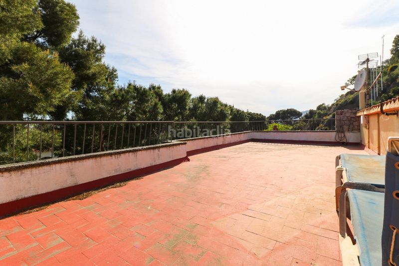 Foto 2dd62cf7-4a34-43e1-bba6-94f4cfb10ccb. Casa amb calefacció aparcament piscina a Bellamar Castelldefels