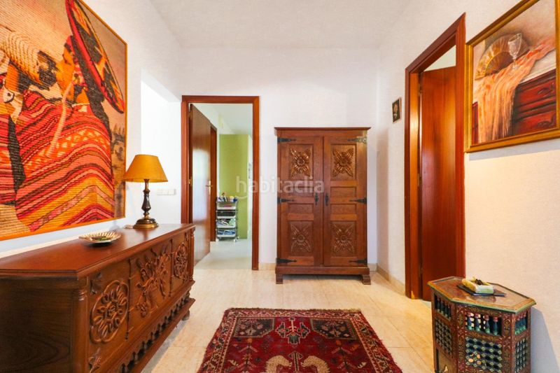 Foto 5a0f9f3a-d907-4a25-b565-a86374ef95d1. Casa amb calefacció aparcament piscina a Bellamar Castelldefels