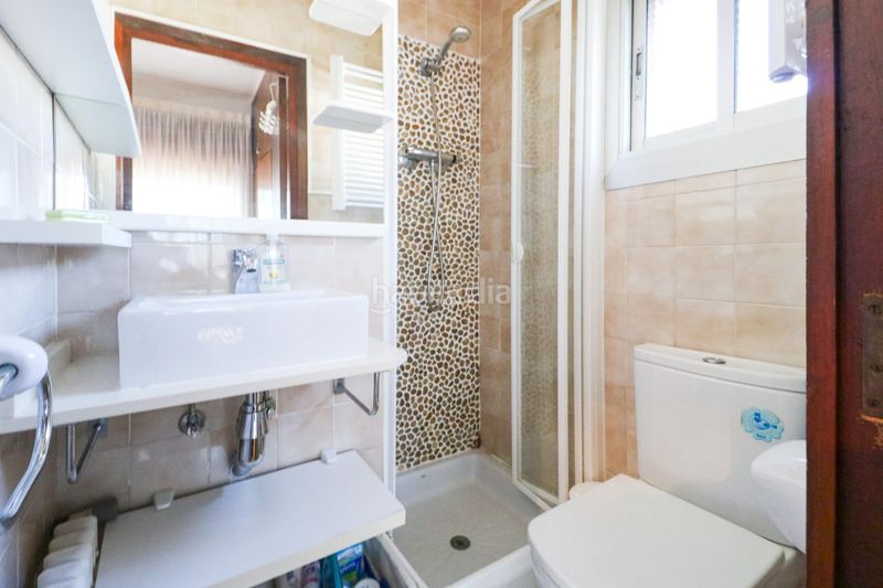 Foto 857a8c7e-9598-419c-bcdd-02df9fcf8b02. Casa amb calefacció aparcament piscina a Bellamar Castelldefels