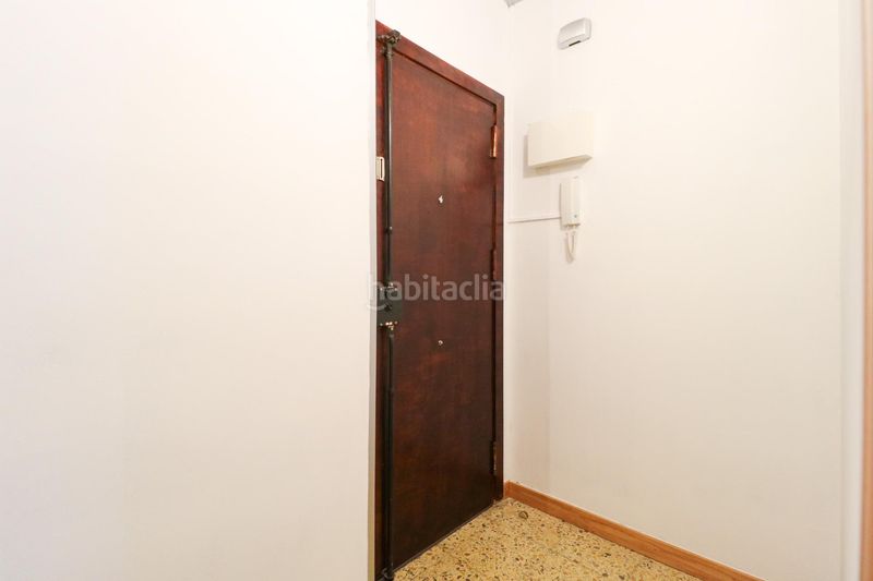 Foto a0e65cb4-f380-429a-aaa8-cc3e098577ee. Pis a Centre Viladecans