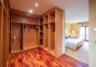Casa  Estanyol. Casa en venta en bescano, 4 dormitorios.