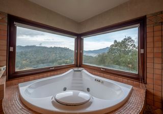 Casa  Estanyol. Casa en venta en bescano, 4 dormitorios.