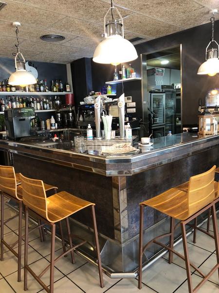 Foto 3f6ab179-68b6-466c-8a1a-3cf10b8896e6. Traspaso local comercial local com. en traspaso en bescano. en Bescanó