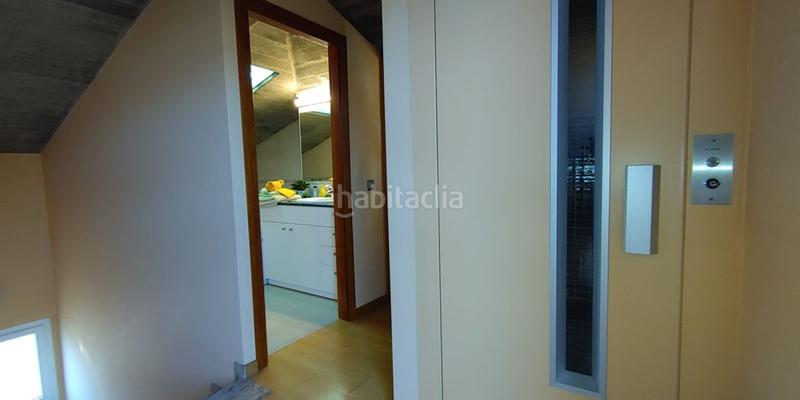 Foto 0257f8b5-43c6-4985-b375-e54327612e7a. Haus mit heizung parking in Fontcoberta