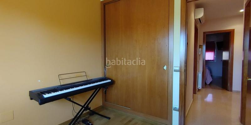 Foto 0e1bd26a-3a35-4ab4-9bbf-cb6fe0e65945. Haus mit heizung parking in Fontcoberta