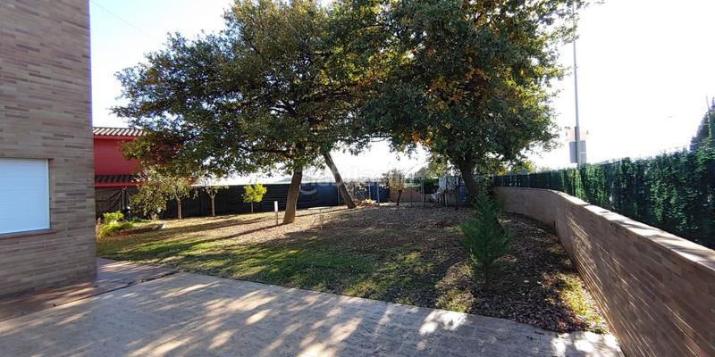 Foto 9c20b7ad-378e-4056-a8a6-dc92535f17c3. Haus mit heizung parking in Fontcoberta