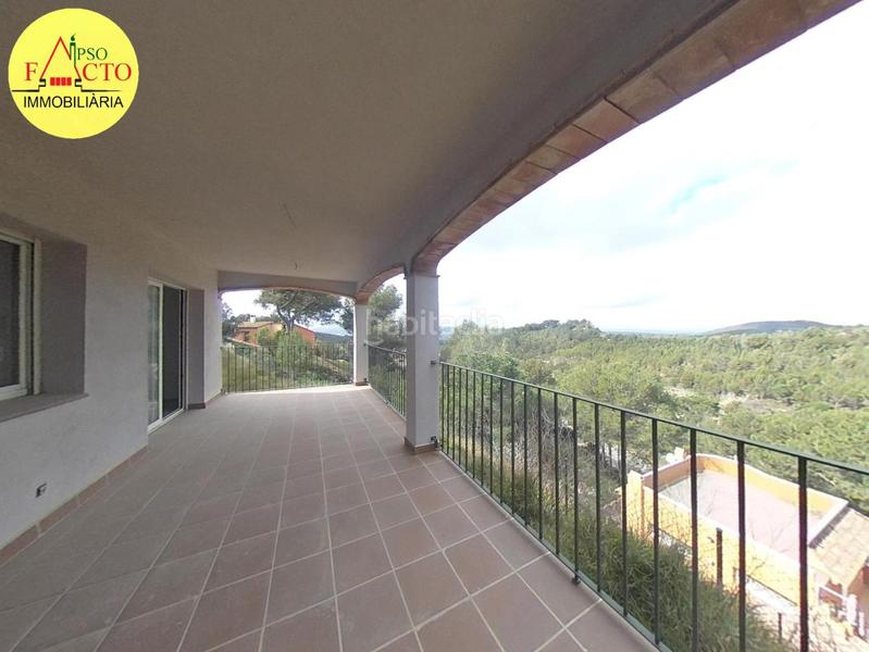 Foto 6f9c97eb-6845-4c89-a3e8-c99b200bcf6a. Casa con riscaldamento parcheggio in residencial Begur-esclanyà Begur