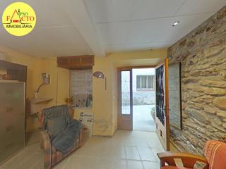 Casa adossada a Osor. Adosado en venta en osor, 3 dormitorios.