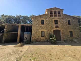 Mas à Sant Gregori. Finca rúst. en venta en sant gregori, 6 dormitorios.