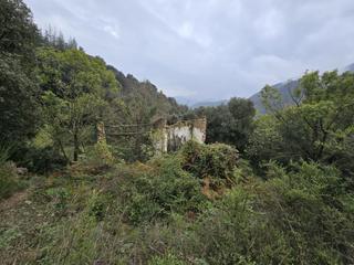 Masia a Susqueda i osor. Finca rúst. en venta en osor.