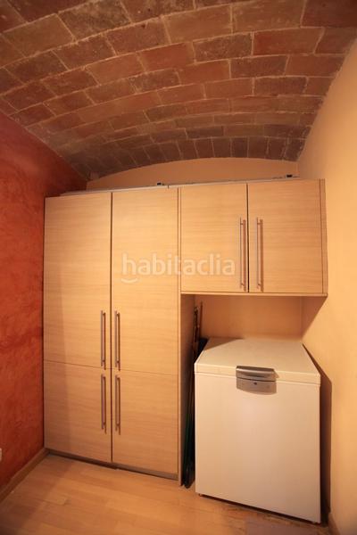 Foto 84b68880-6625-4b9e-901e-ec3cc5271b2a. Penthouse with heating in Centre-Barri Vell Girona