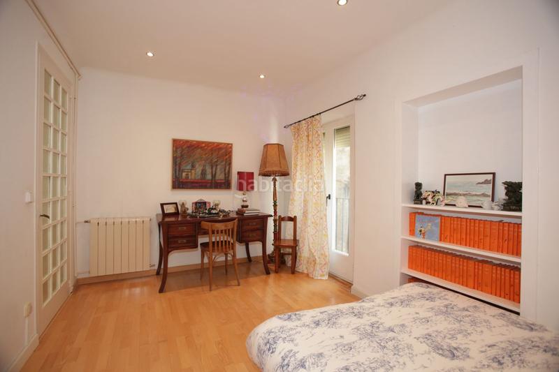 Foto ff954b1a-6957-4e73-9d67-1aa81597bff9. Penthouse with heating in Centre-Barri Vell Girona