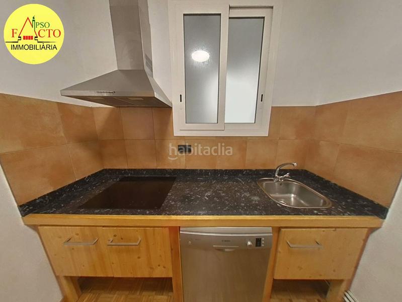 Foto 93496597-7a4e-43f9-9c38-55daf6f05b2d. Piso  en venta en eixample creumigdia, 3 dormitorios. en Girona
