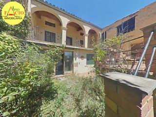 Casa adossada a Cervera. Adosado en venta en cervera, 6 dormitorios.