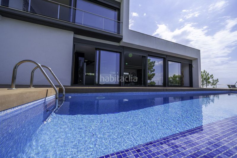 Foto 02542e72-0d03-448c-9554-d06c31e45306. Casa amb calefacció aparcament a Canyelles Lloret de Mar