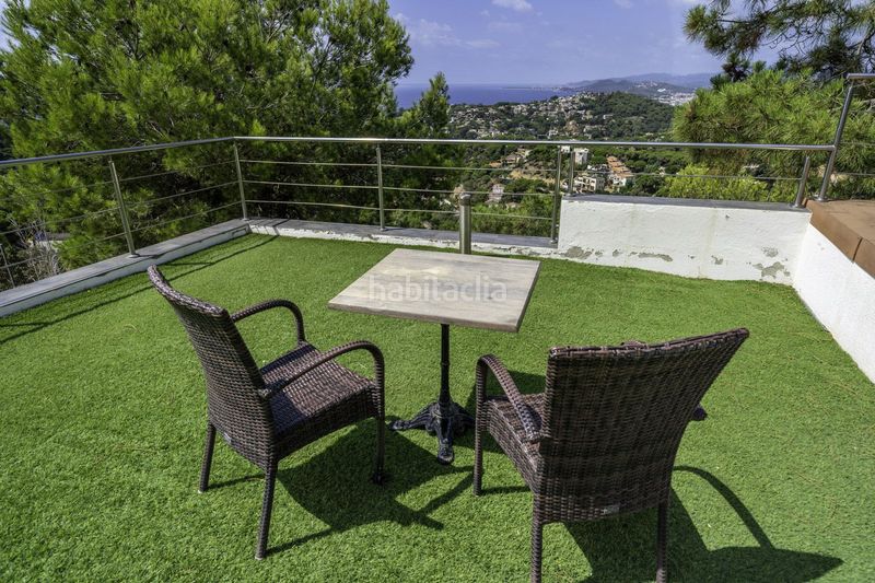 Foto 1c2a609f-6ab2-43fd-8ebe-a382a0472976. Casa amb calefacció aparcament a Canyelles Lloret de Mar