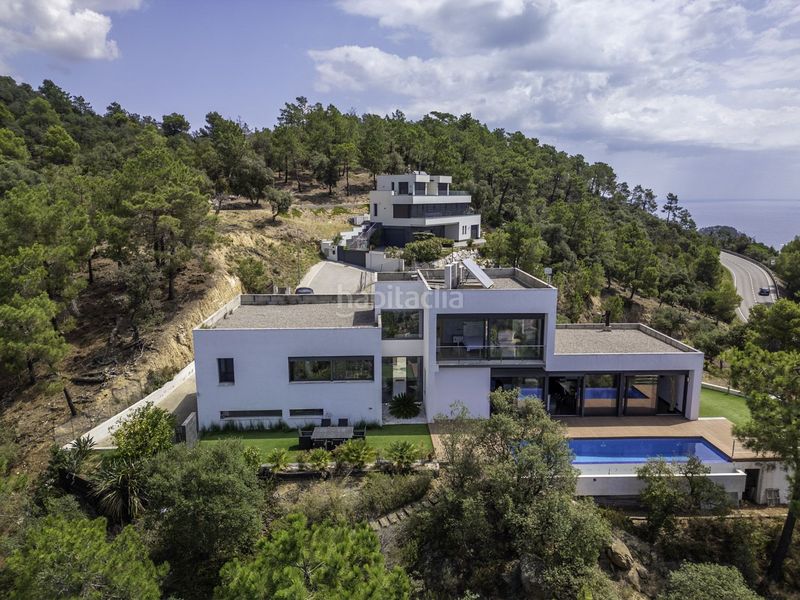 Foto 83c0a838-af03-4a8d-a7ef-48221cdd5725. Casa amb calefacció aparcament a Canyelles Lloret de Mar