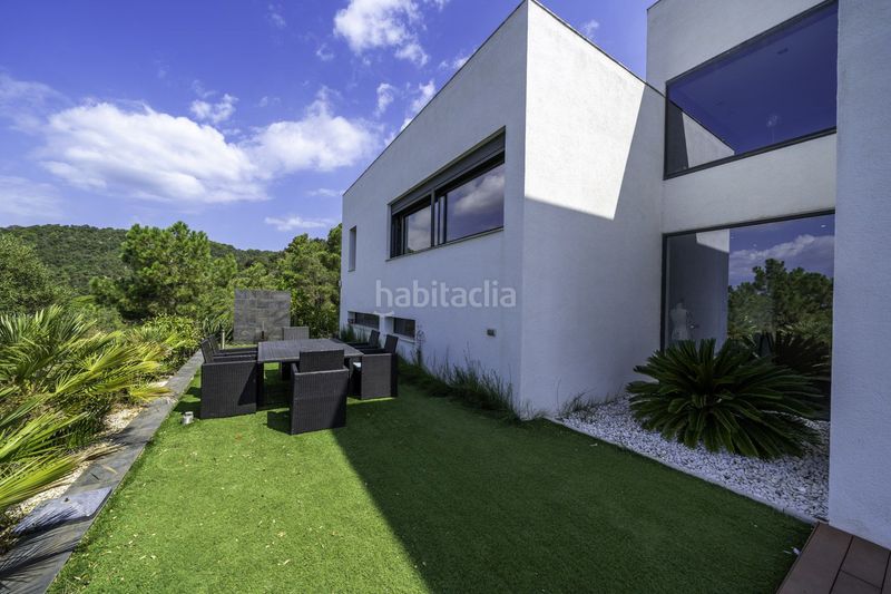 Foto 9af2b9d1-4299-4988-a673-7022da2f9729. Casa amb calefacció aparcament a Canyelles Lloret de Mar