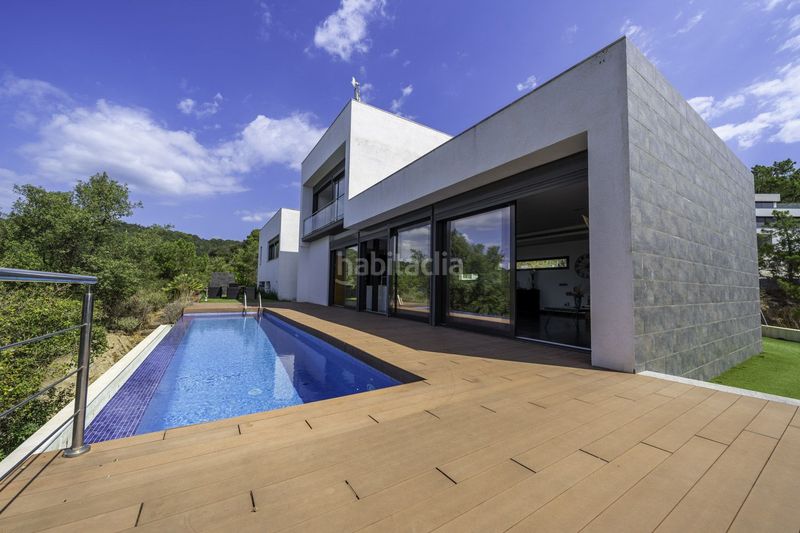 Foto d57c7017-b9a7-40b5-a3fd-2fad6e091ab3. Casa amb calefacció aparcament a Canyelles Lloret de Mar